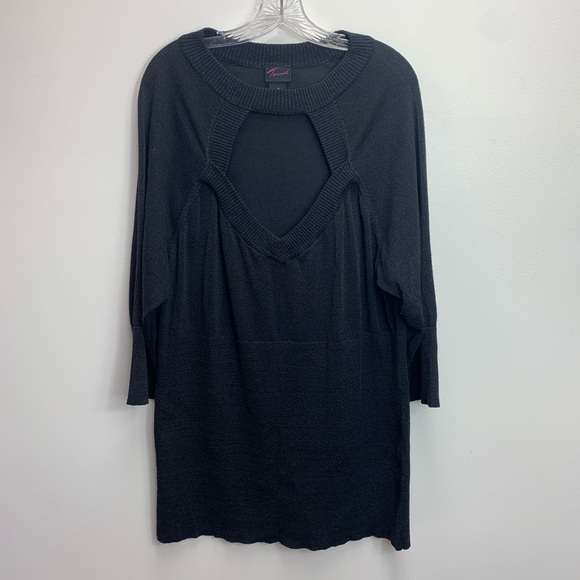 PLUS SIZE TORRID SPARKLY PEEK-A-BOO SWEATER SIZE 4